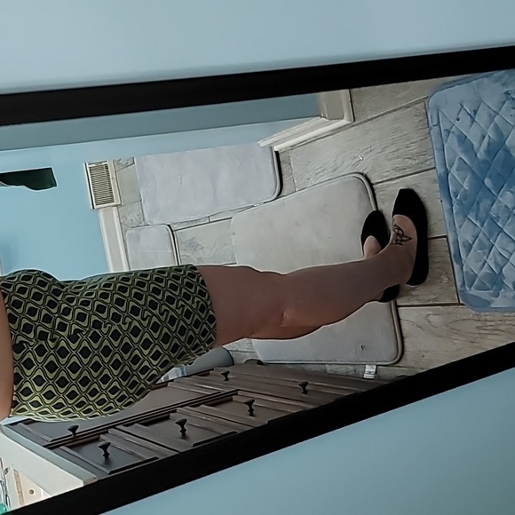 Francesca's skirt - Picture 6 of 6